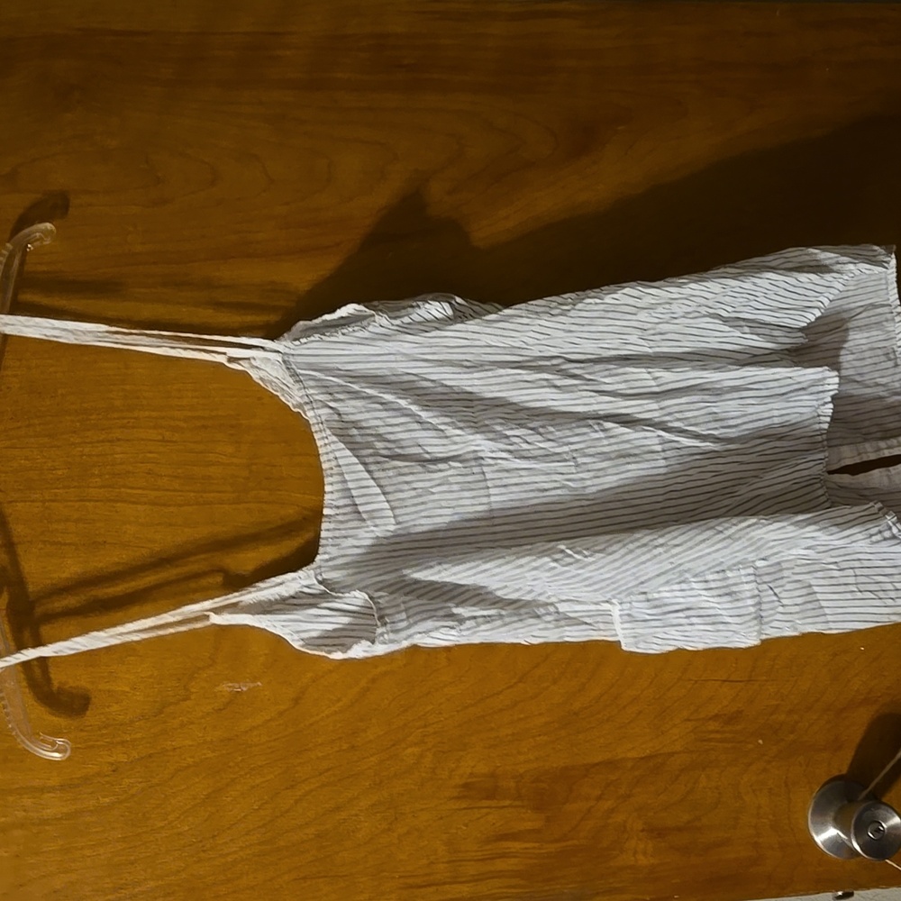 White Striped Women's Top Size Large: C - Picture 6 of 8